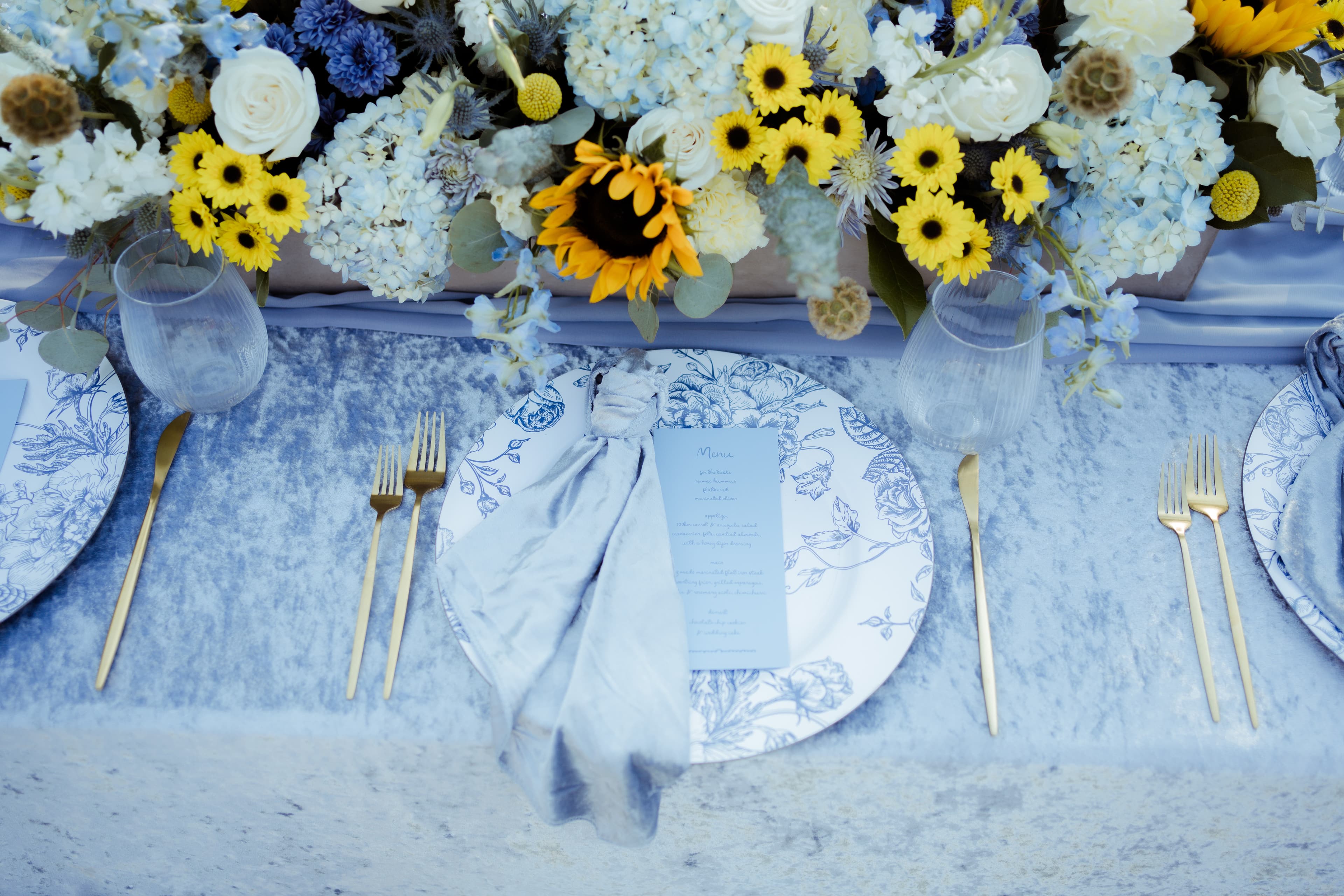 Blue and Yellow Wedding Inspiration